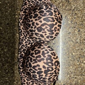 Victoria's Secret Very Sexy Bombshell Adds-2-Cups Push-Up Bra